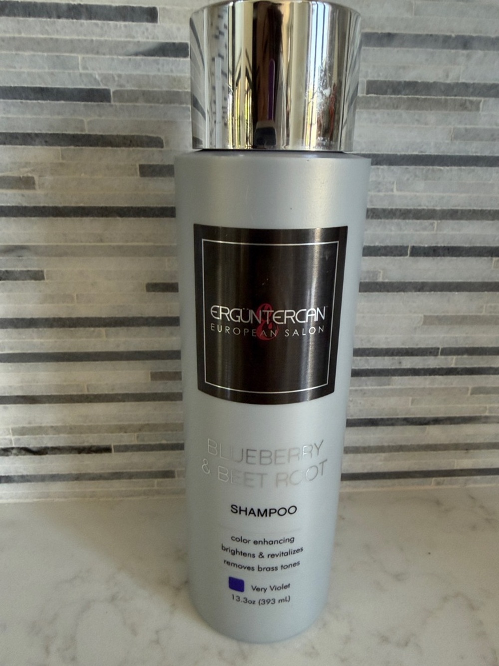 Shampoo for blondes Blueberry & Beet Root Color Enhancing Shampoo